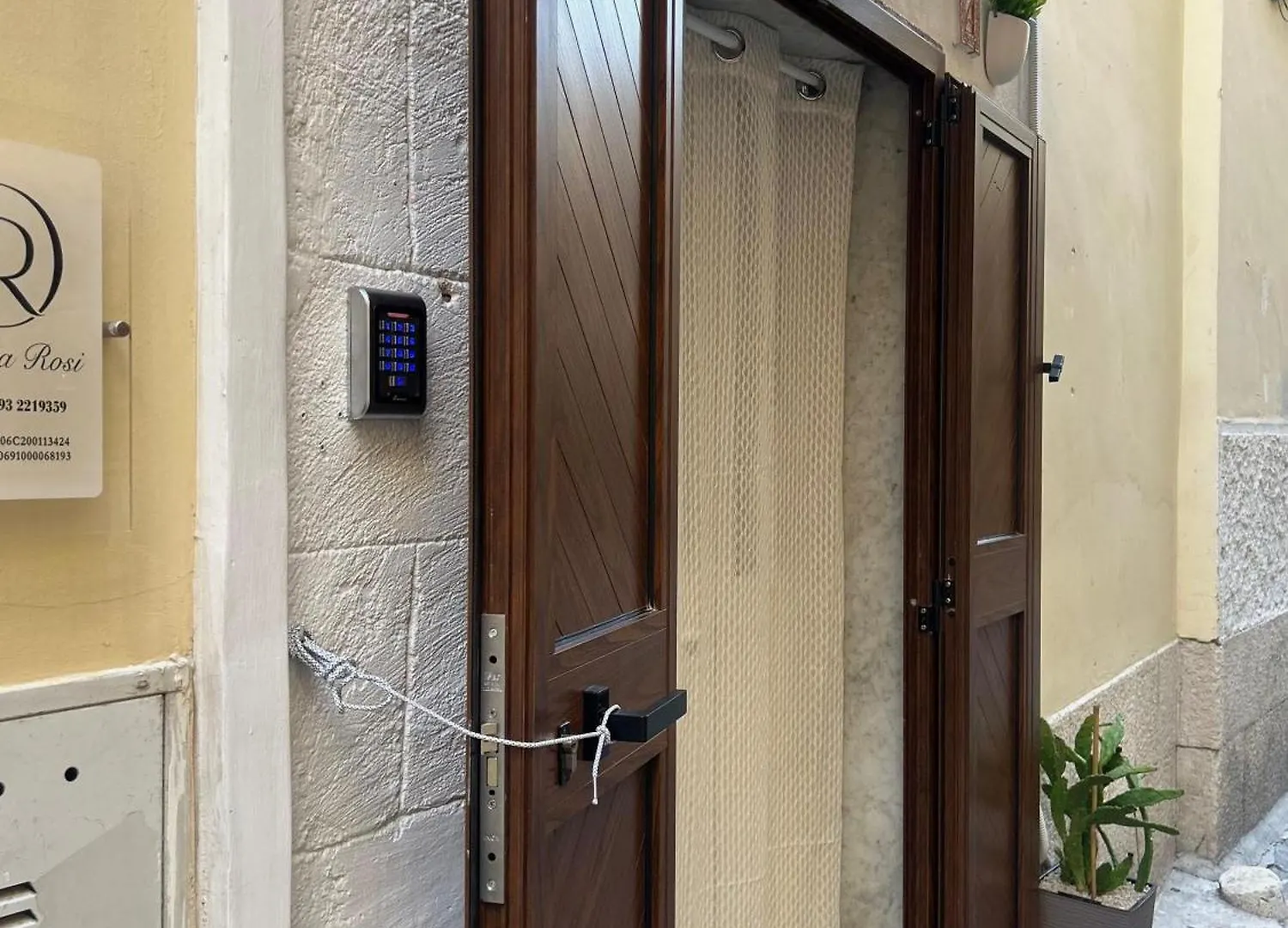 Dimora Rosi Appartement Bari Italië
